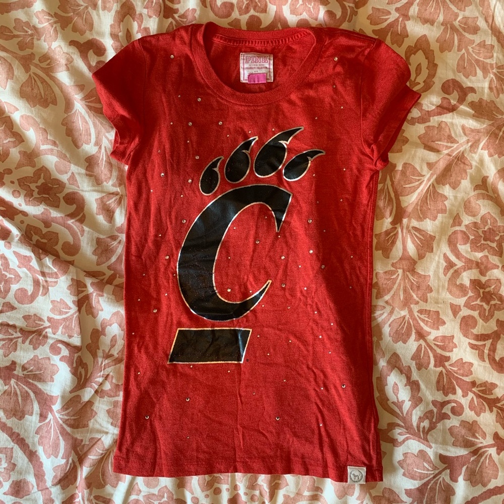 University of Cincinnati VS PINK T-shirt